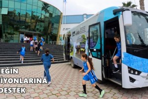 Canik Belediyesi'nden Ücretsiz Sporcu Servisi 